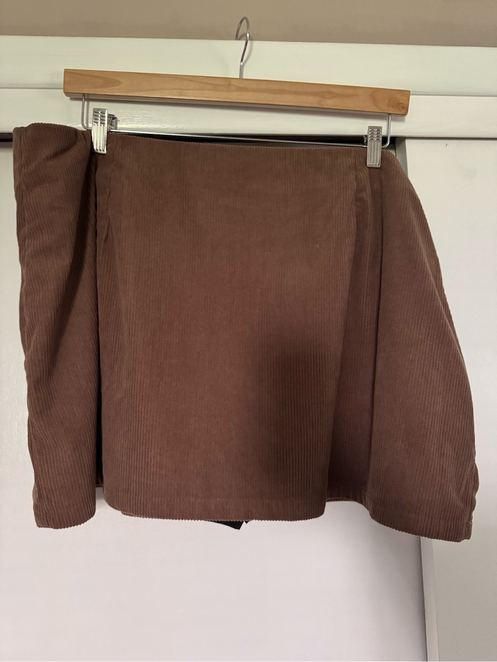 HALARA Chestnut Brown Corduroy Mini Skirt with built in shorts